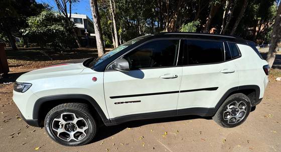 JEEP COMPASS 2.0 TD350 TURBO DIESEL TRAILHAWK AT9
